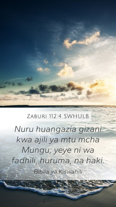 Zaburi 112:4 SWHULB Bible Verse Image